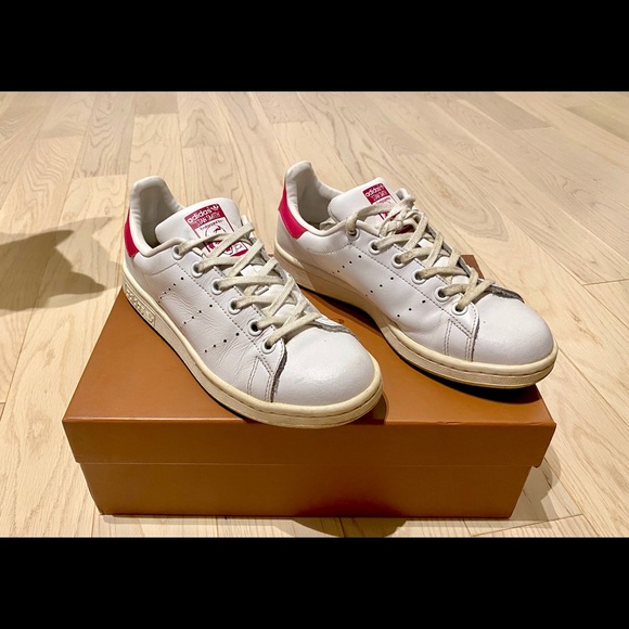 Adidas women’s sneakers - Picture 4 of 4